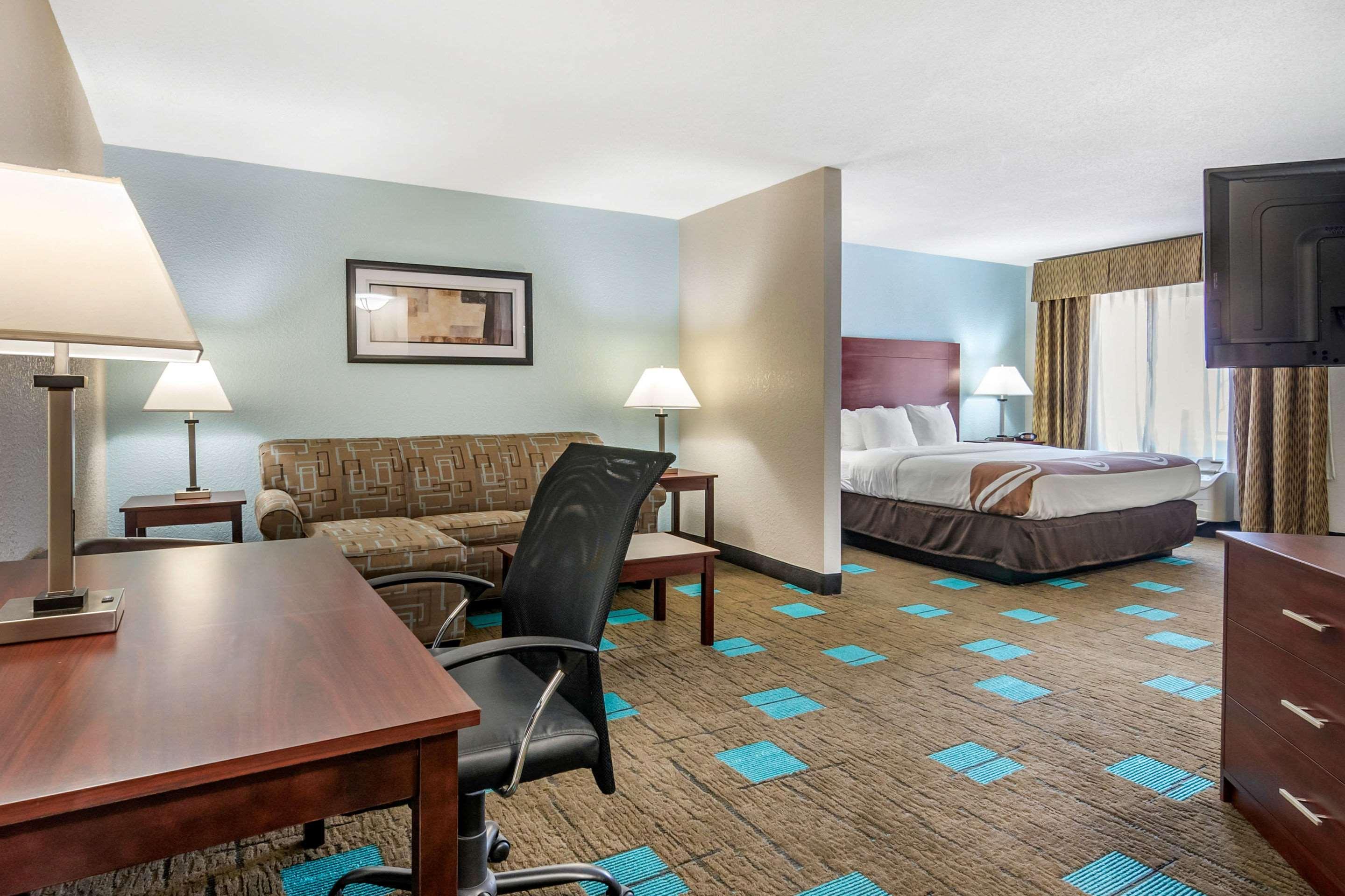 Quality Suites Kansas City International Airport Esterno foto
